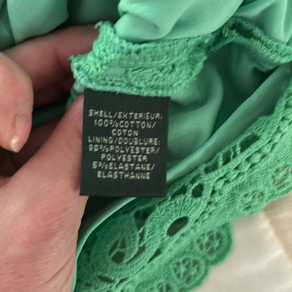 Lauren Ralph Lauren green lace dress. 10P - Picture 6 of 8